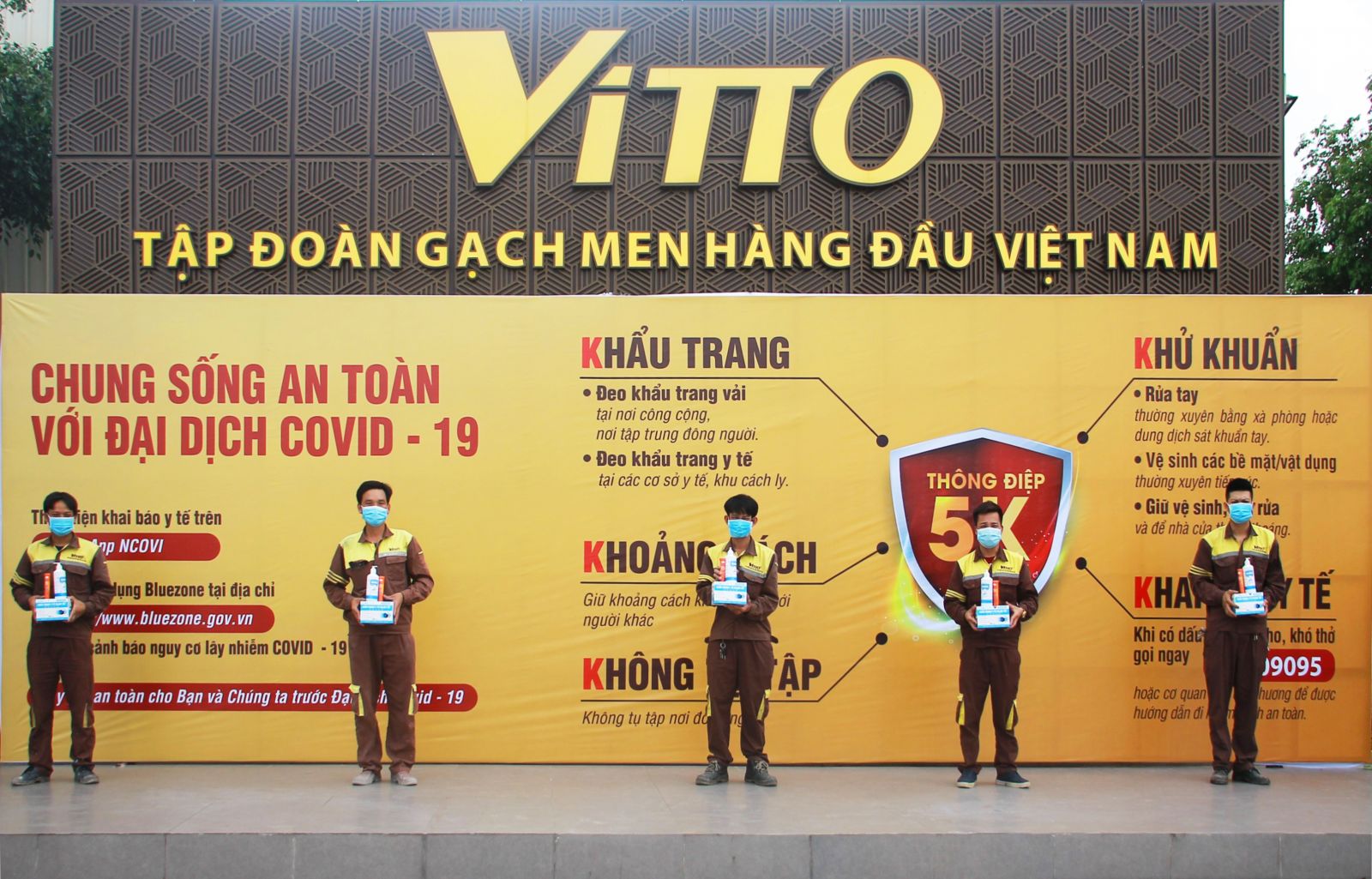 Công đoàn cơ sở Tập đoàn Vitto – Hoàn Mỹ:  Tăng cường công tác phòng chống dịch và trao tặng quà cho Cán bộ công nhân viên 